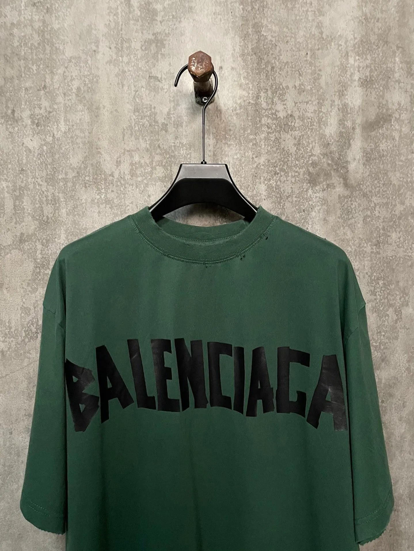 BALENCIAGA NEW TAPE TYPE T-SHIRT GREEN