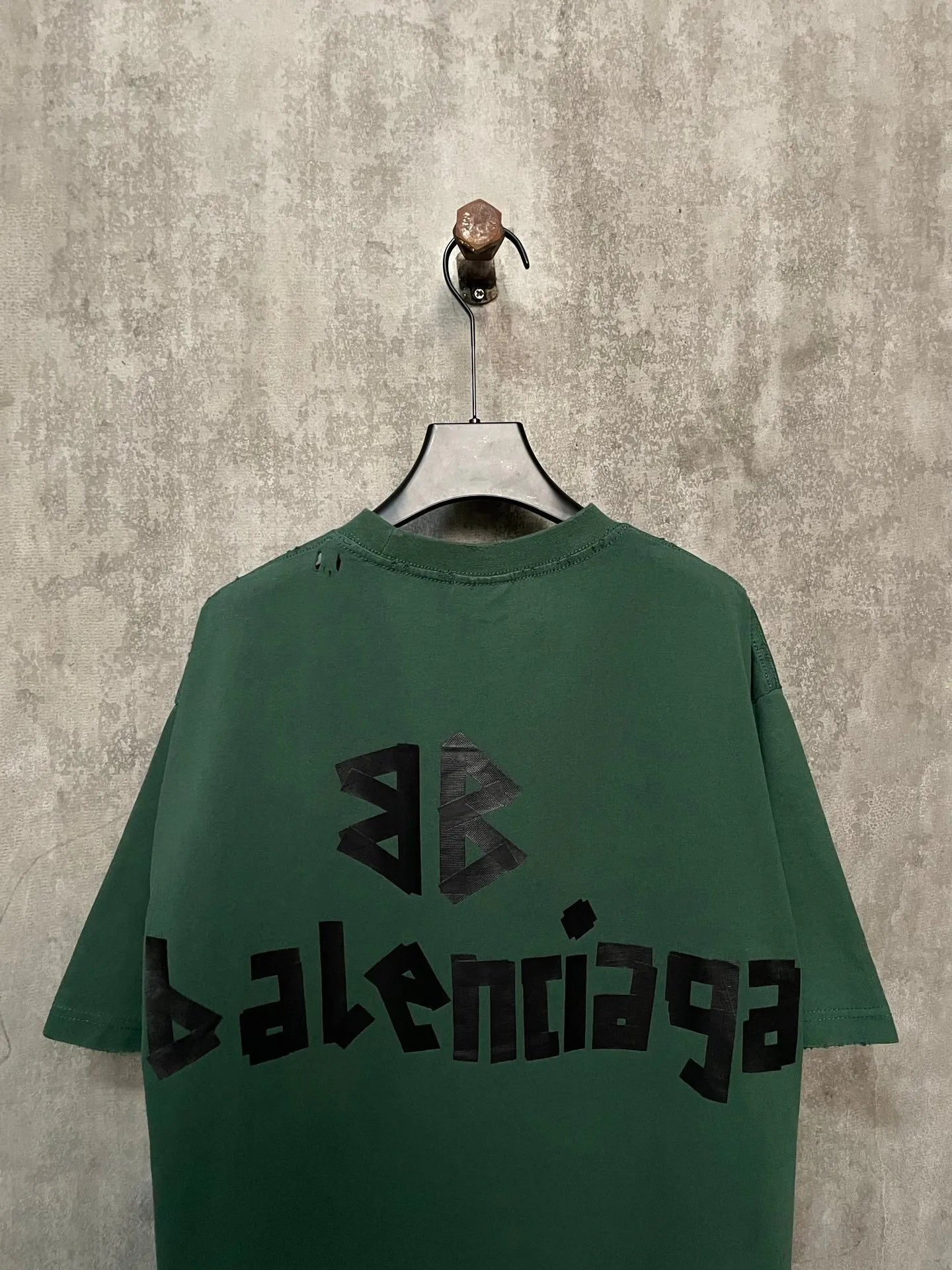 BALENCIAGA NEW TAPE TYPE T-SHIRT GREEN