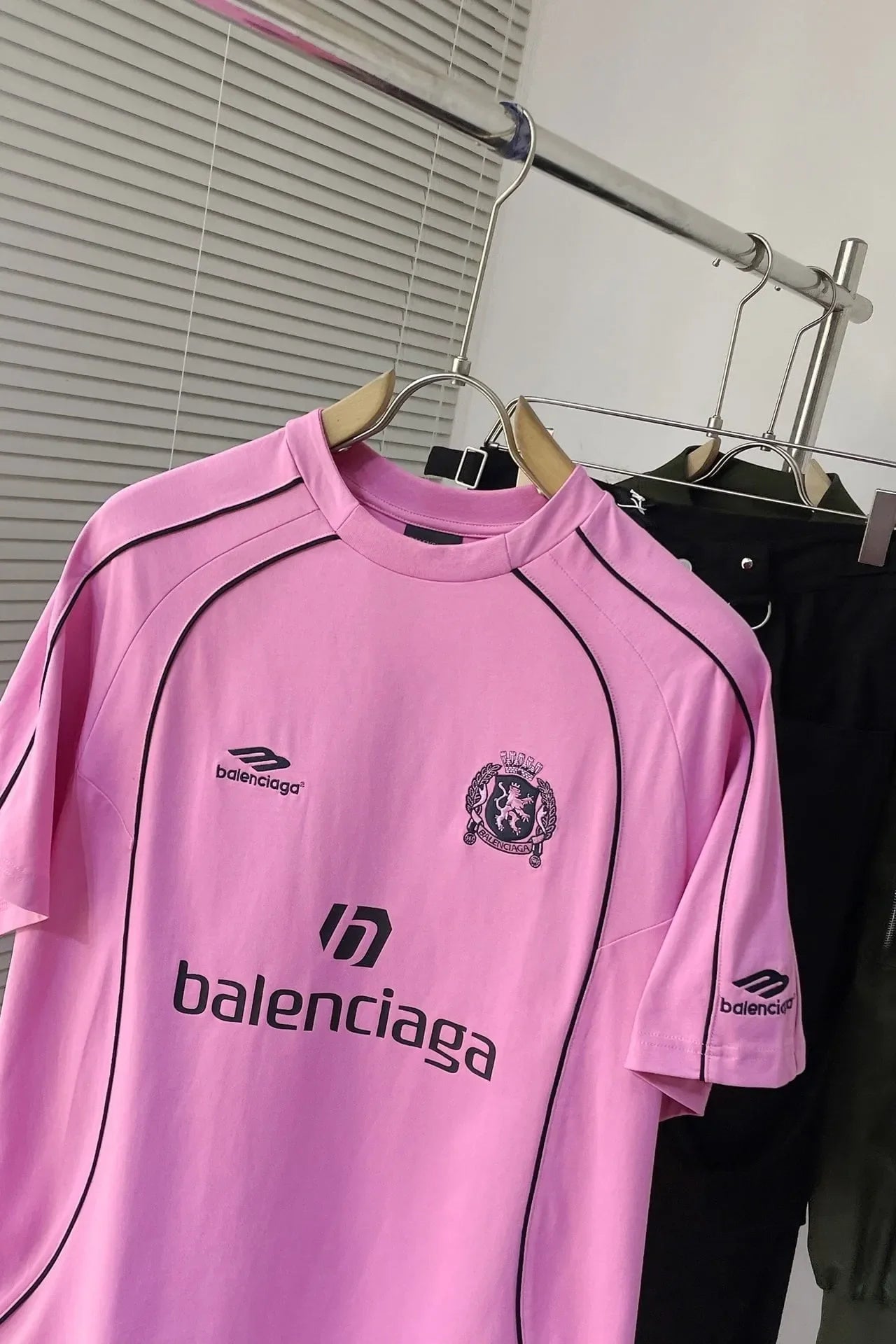 BALENCIAGA PARIS SOCCER T-SHIRT PINK