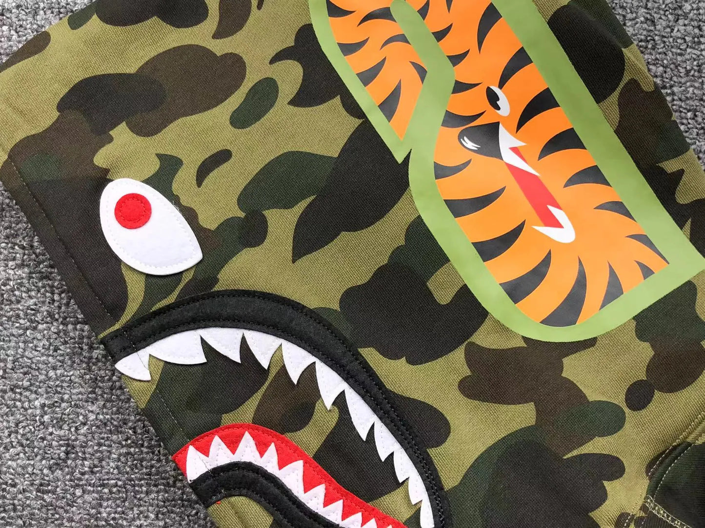 BAPE 1ST CAMO SHARK FULL ZIP HOODIE GREEN