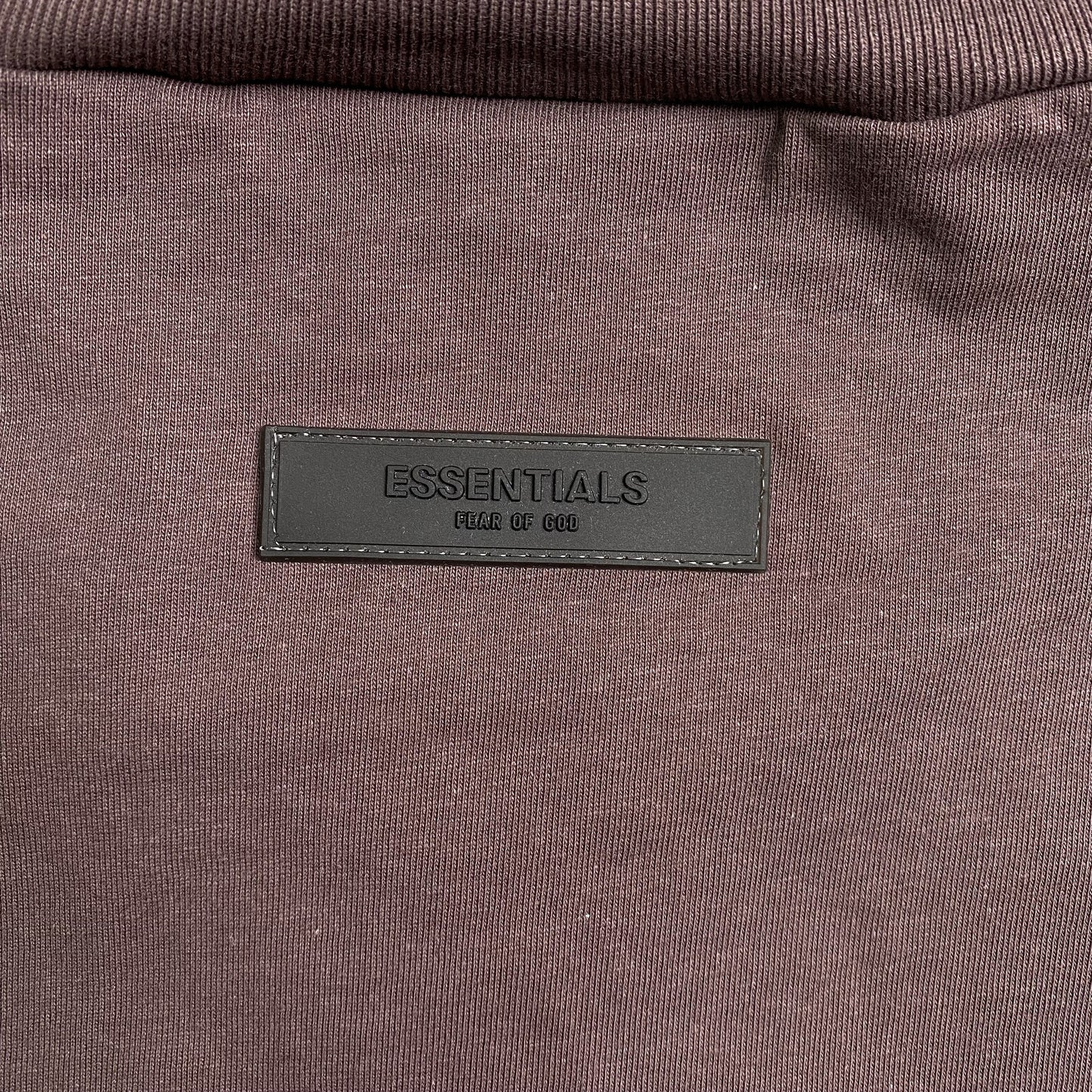 FEAR OF GOD ESSENTIALS SS TEE PLUM