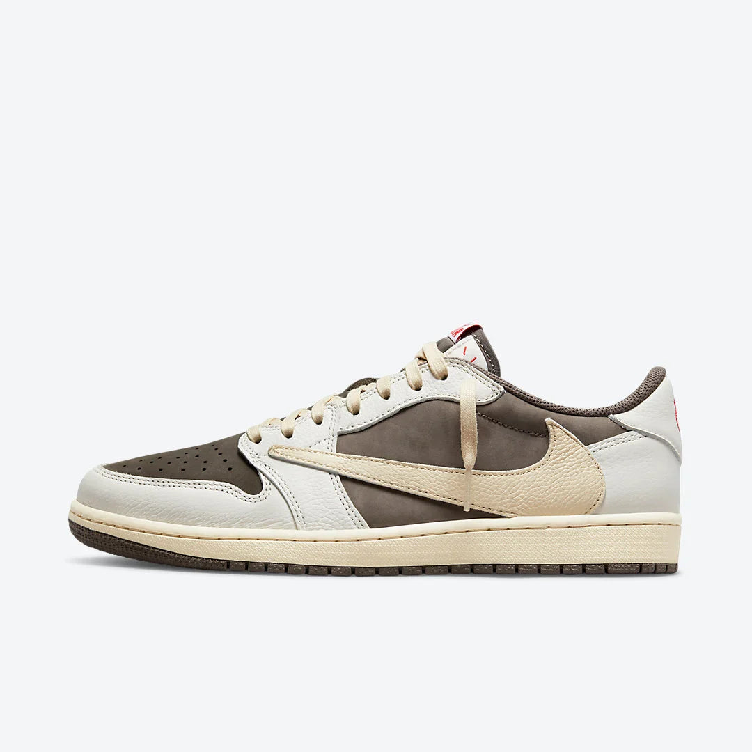 JORDAN 1 LOW X TRAVIS SCOTT OG REVERSE MOCHA