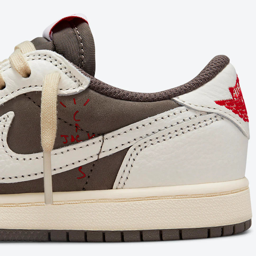 JORDAN 1 LOW X TRAVIS SCOTT OG REVERSE MOCHA