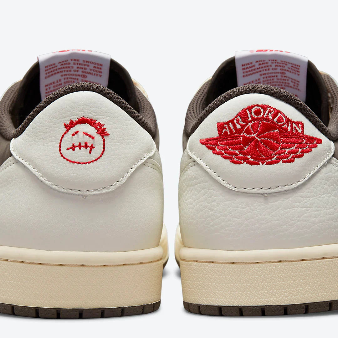 JORDAN 1 LOW X TRAVIS SCOTT OG REVERSE MOCHA