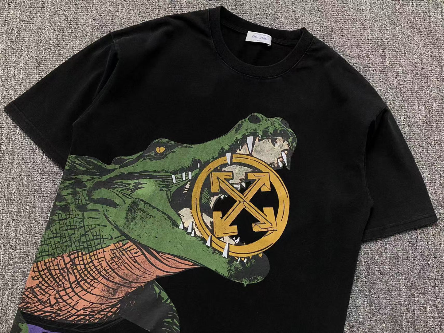 Off White Crocodile Tee Black