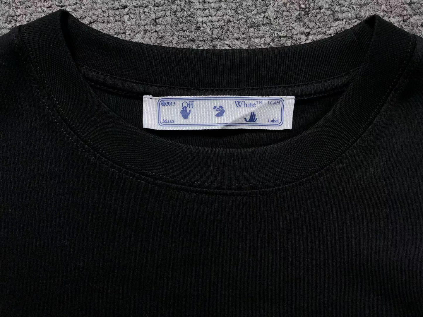 Off White Paint Arrow Tee Black
