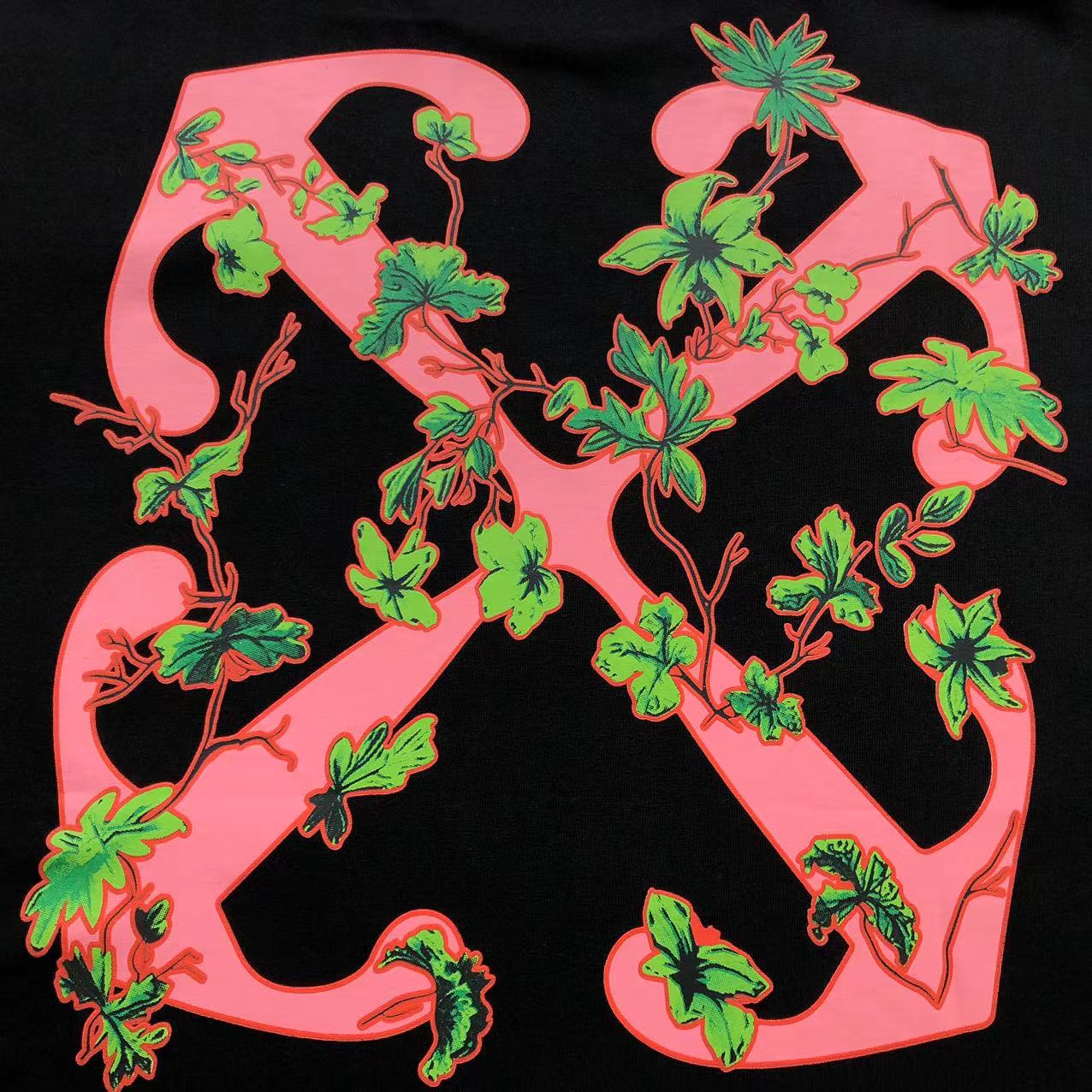Off White Ramage Flower Arrow Tee Black