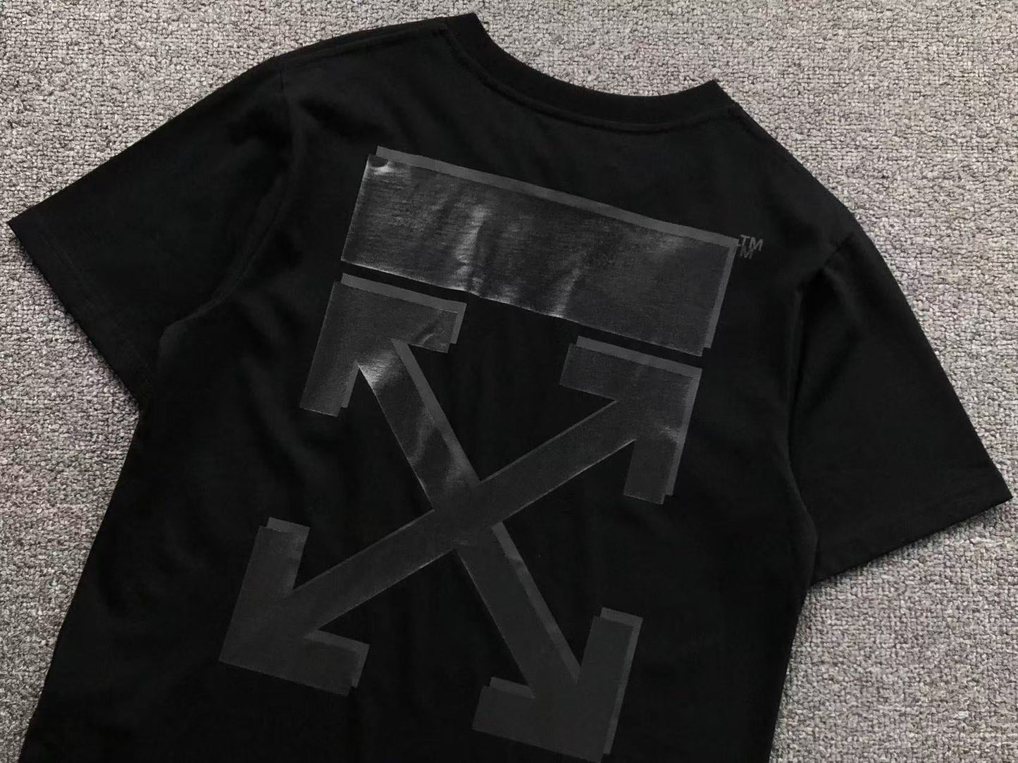 Off White Rubber Arrow Tee Black