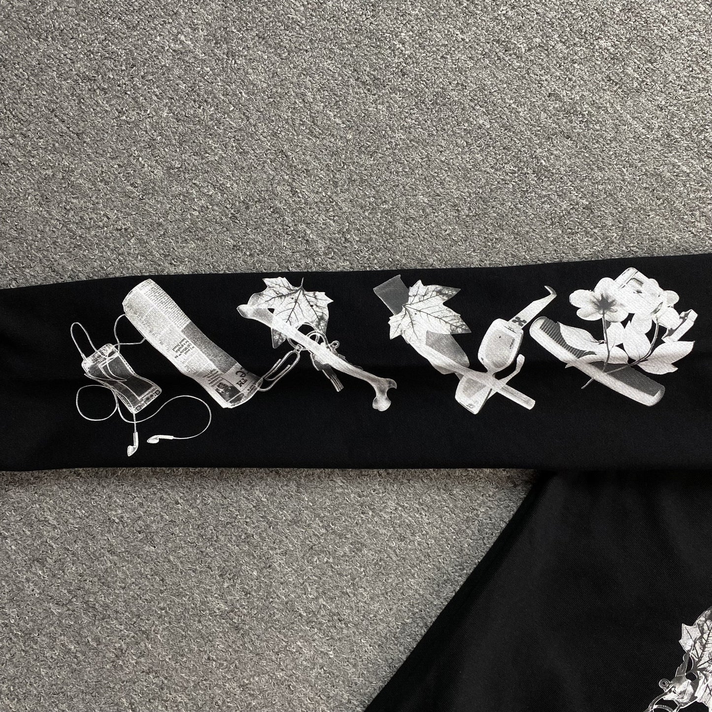 OFF WHITE SCAN ARROW CREWNECK BLACK