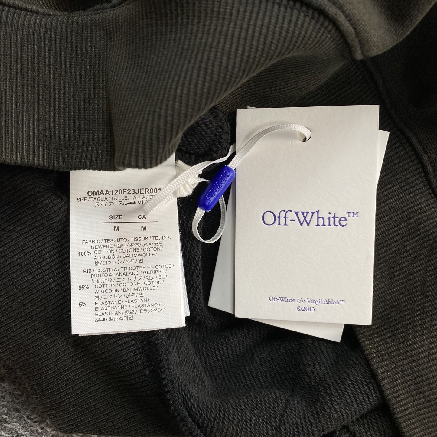 OFF WHITE SUPER MOON HOODIE BLACK