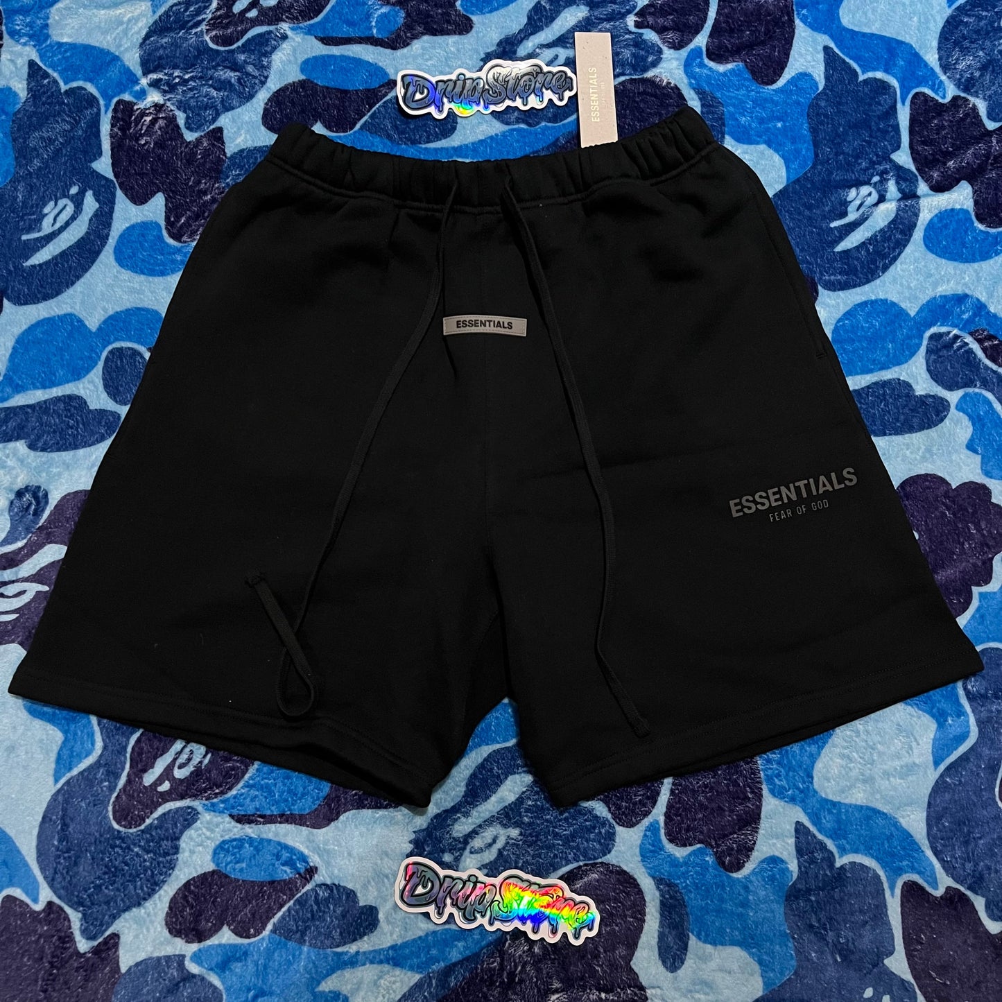 Short Essentials Negro