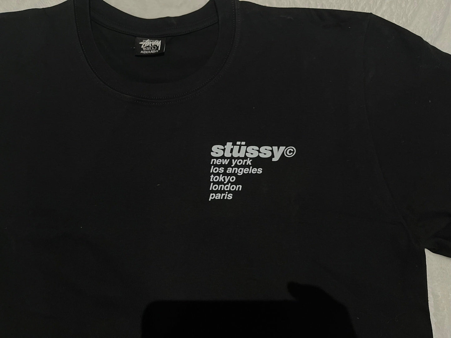 STUSSY STRAWBERRY TEE BLACK