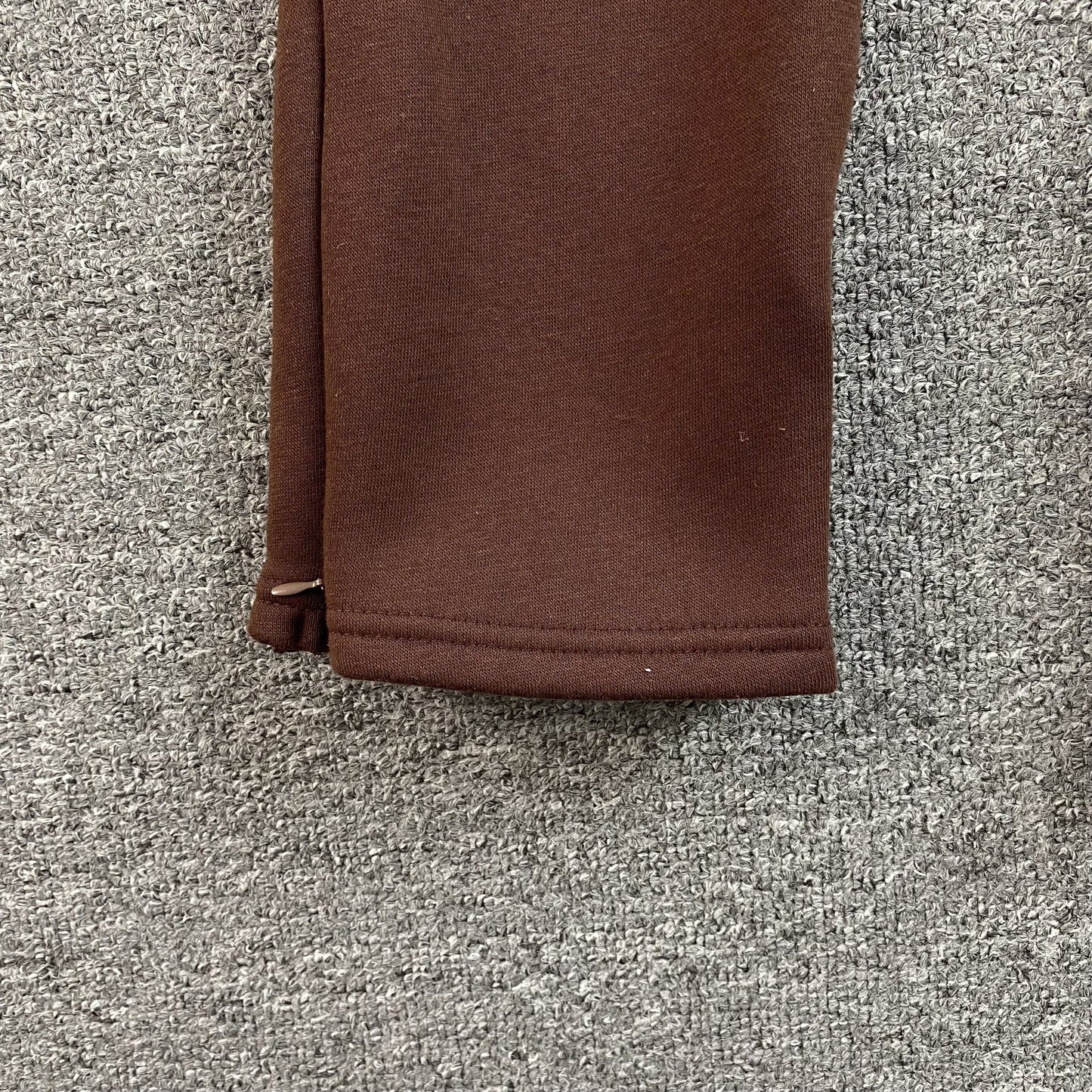SYNA WORLD SYNA LOGO PANTS BROWN