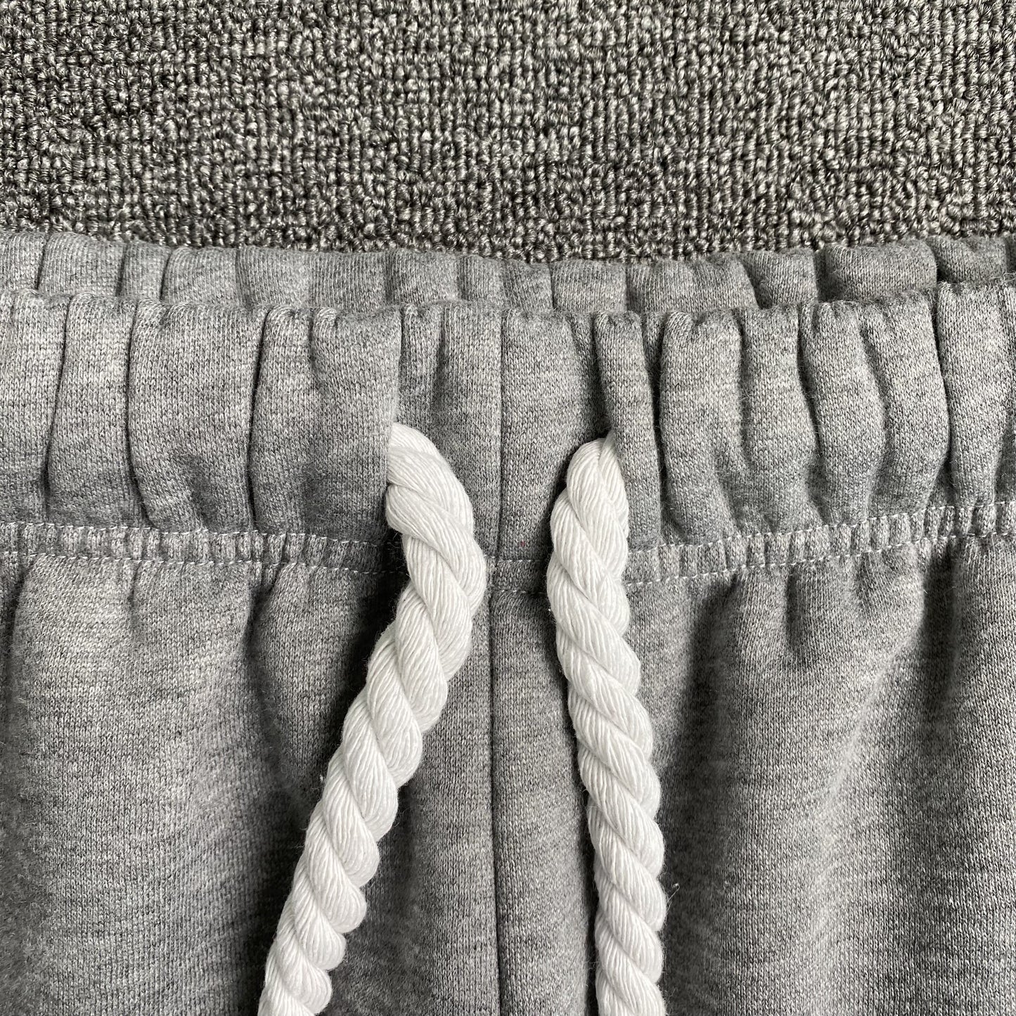 SYNA WORLD SYNA LOGO PANTS GREY