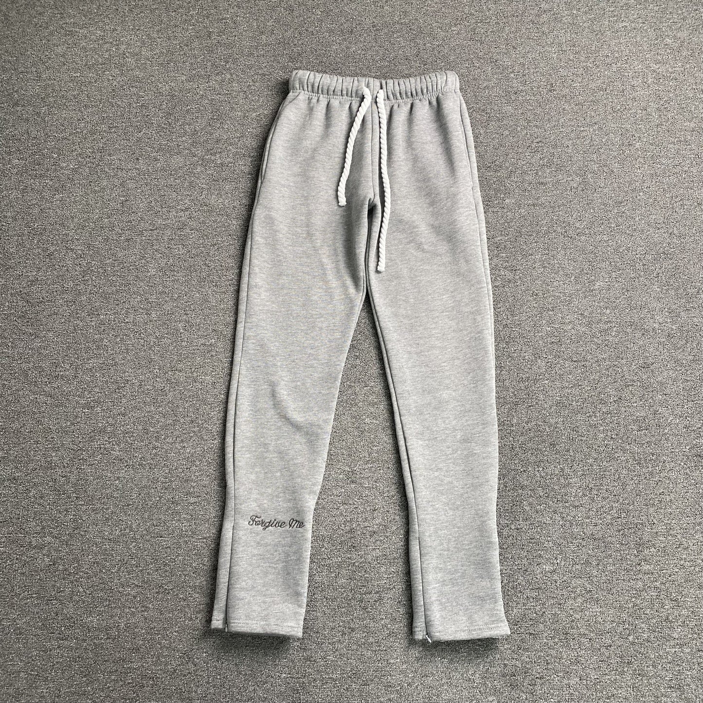 SYNA WORLD SYNA LOGO PANTS GREY