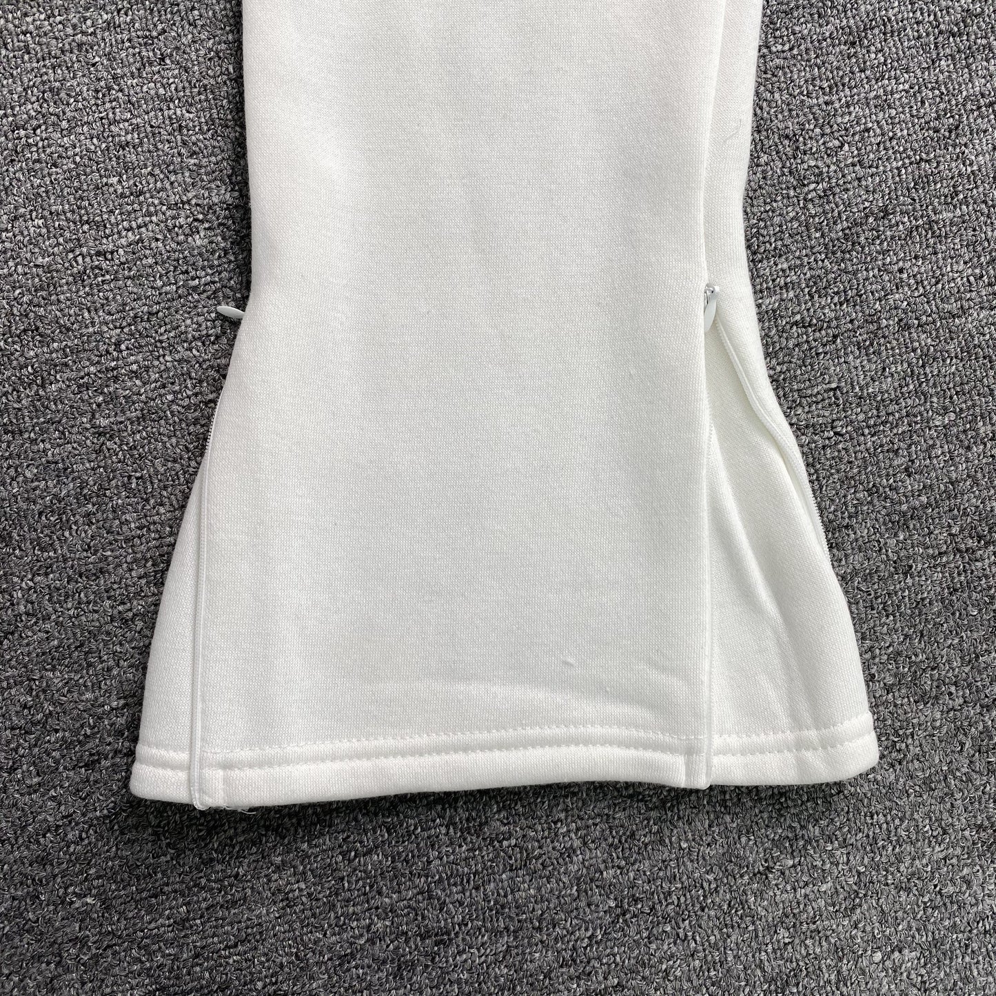 SYNA WORLD SYNA LOGO PANTS WHITE