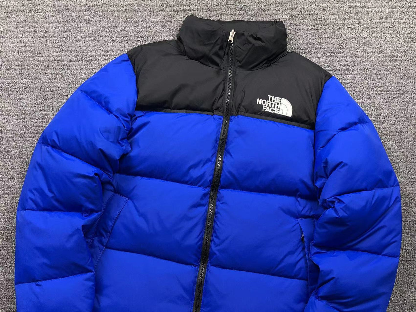 THE NORTH FACE 1996 RETRO NUPTSE 700 FILL PACKABLE JACKET BLUE