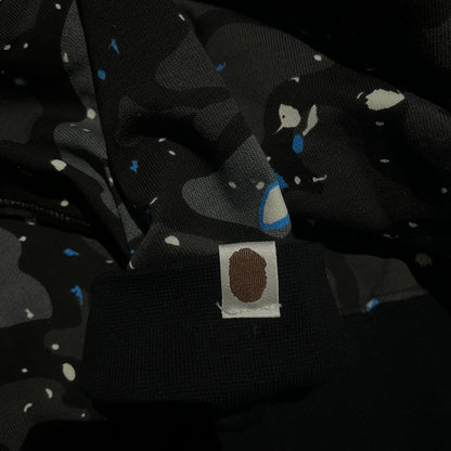 Campera Bape Space Camo (Brilla oscuridad) XL