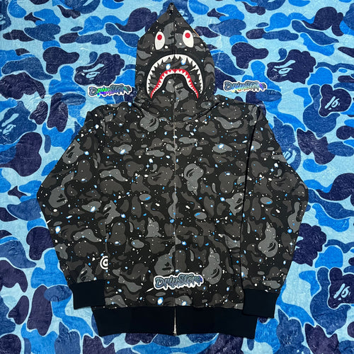 Campera Bape Space Camo (Brilla oscuridad)