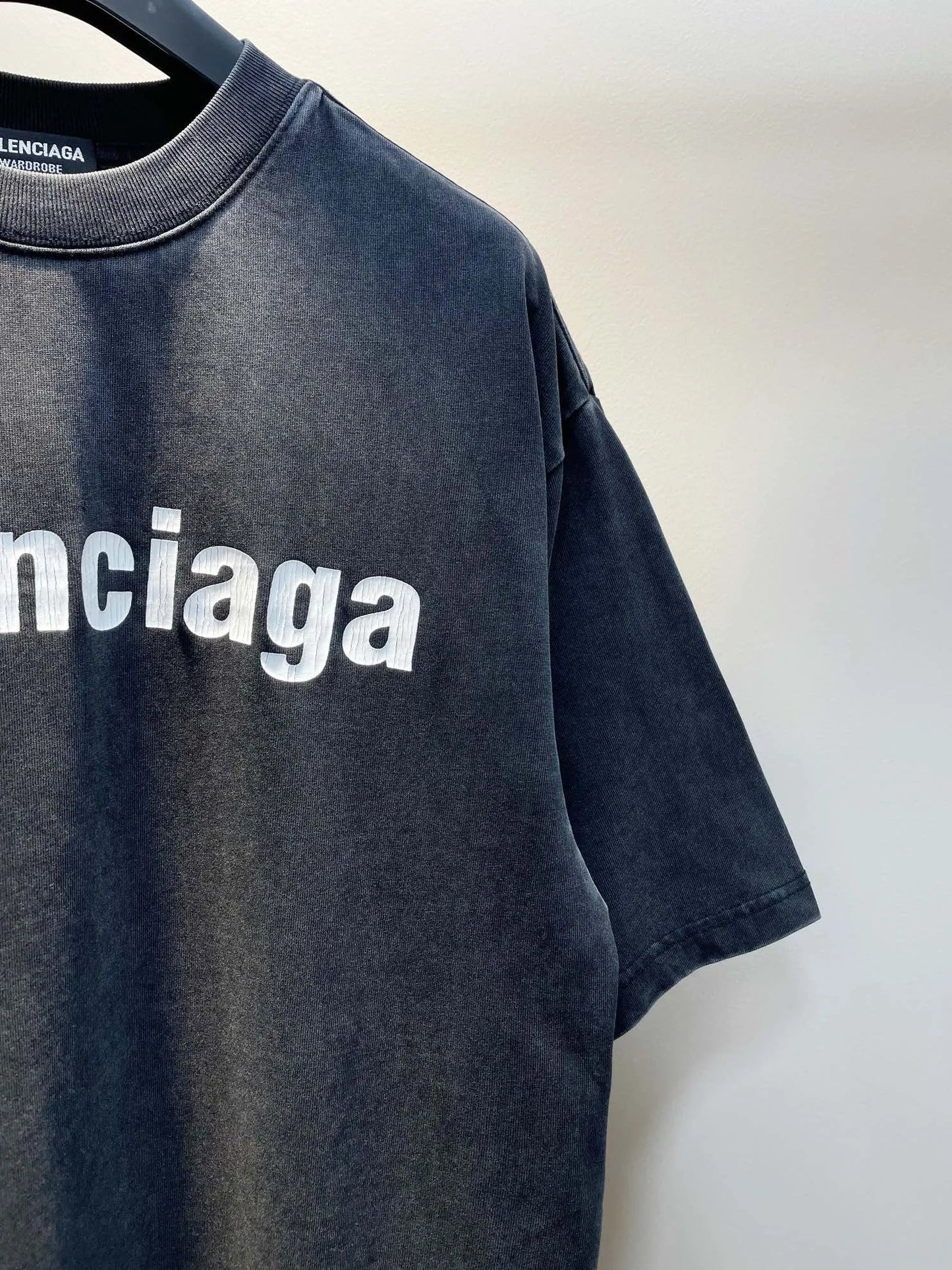 BALENCIAGA PRINTED T-SHIRT BLACK