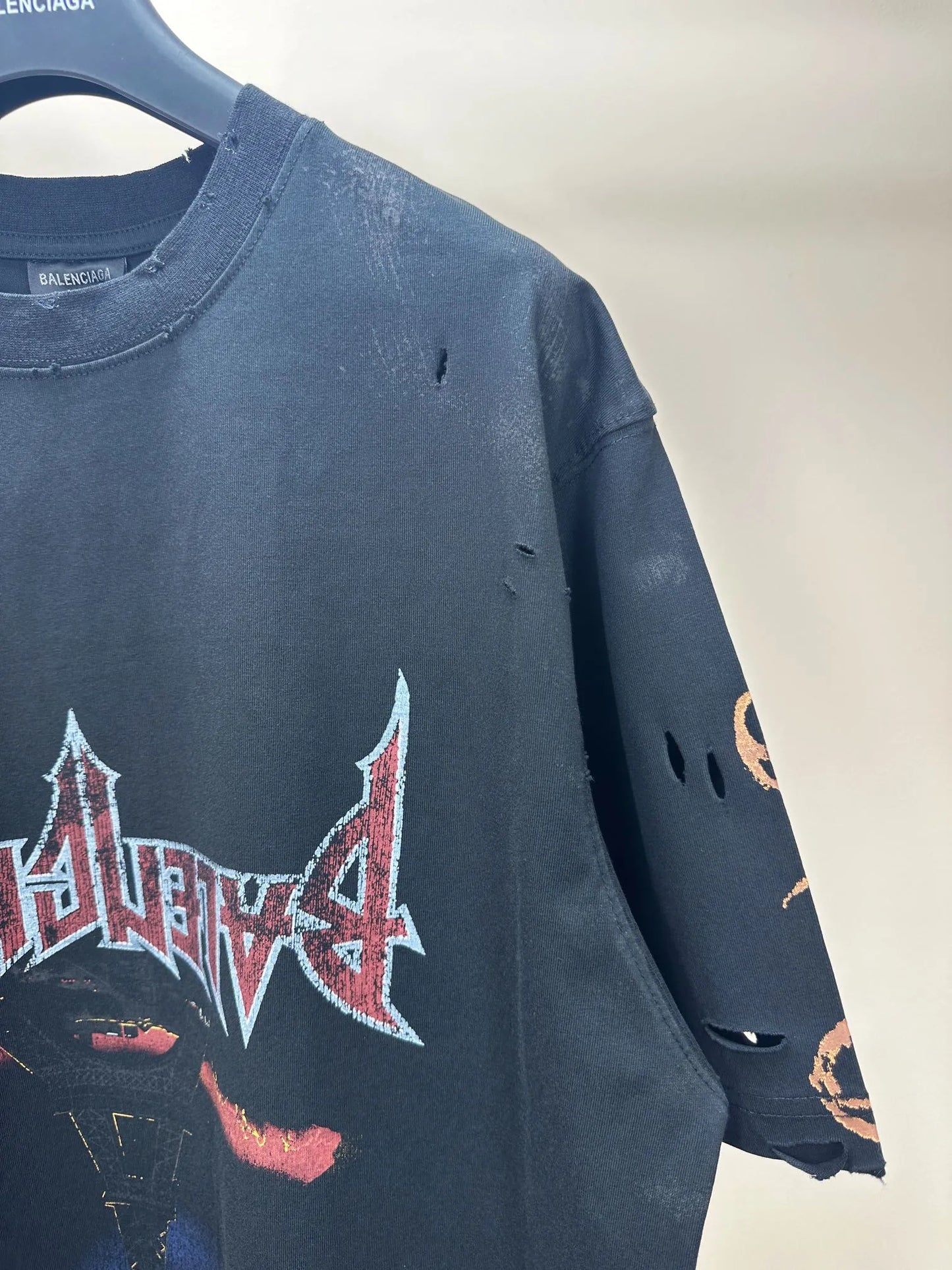 BALENCIAGA UPSIDE DOWN PARIS MOON TEE BLACK