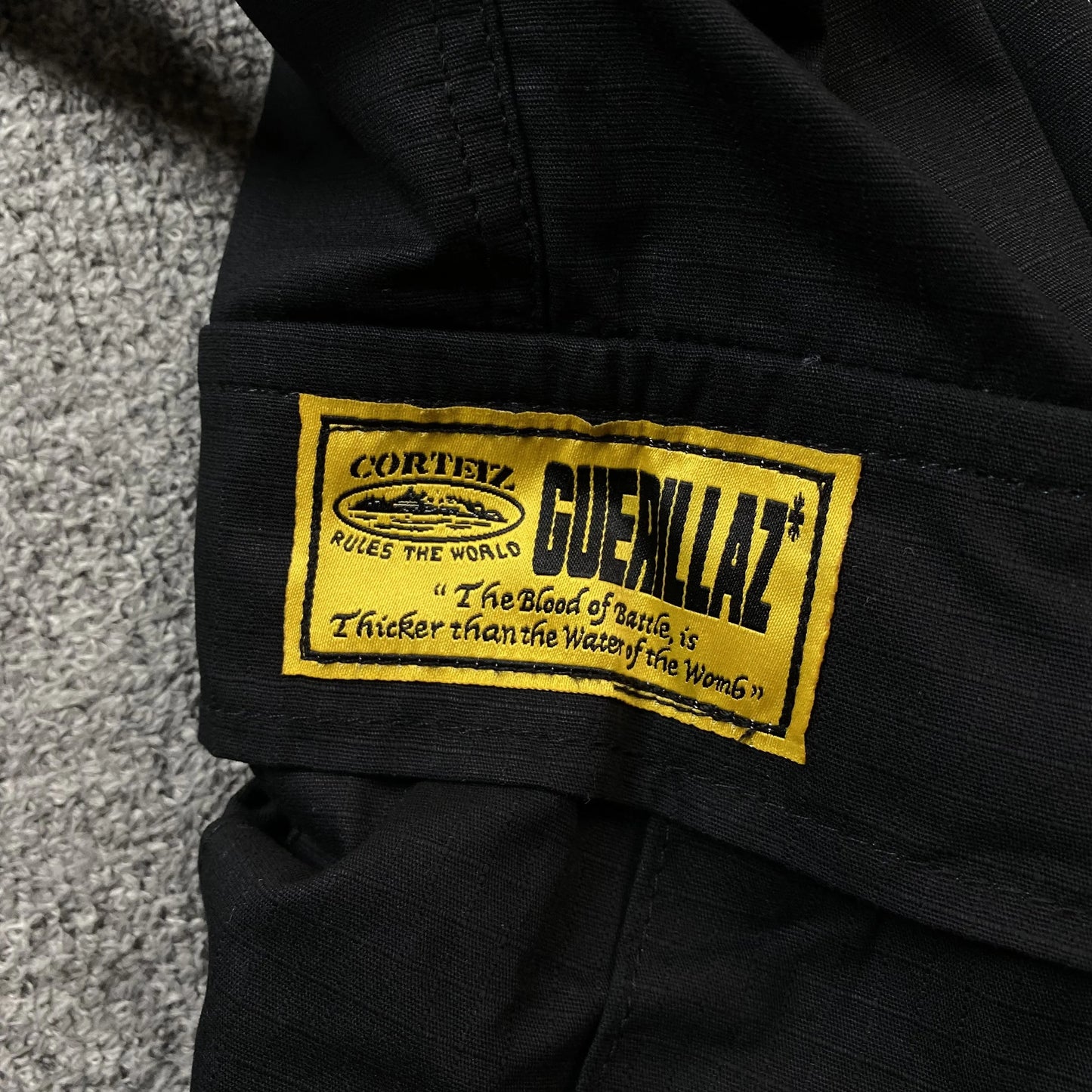 CORTEIZ 5 STARZ GUERILLAZ CARGO PANT BLACK