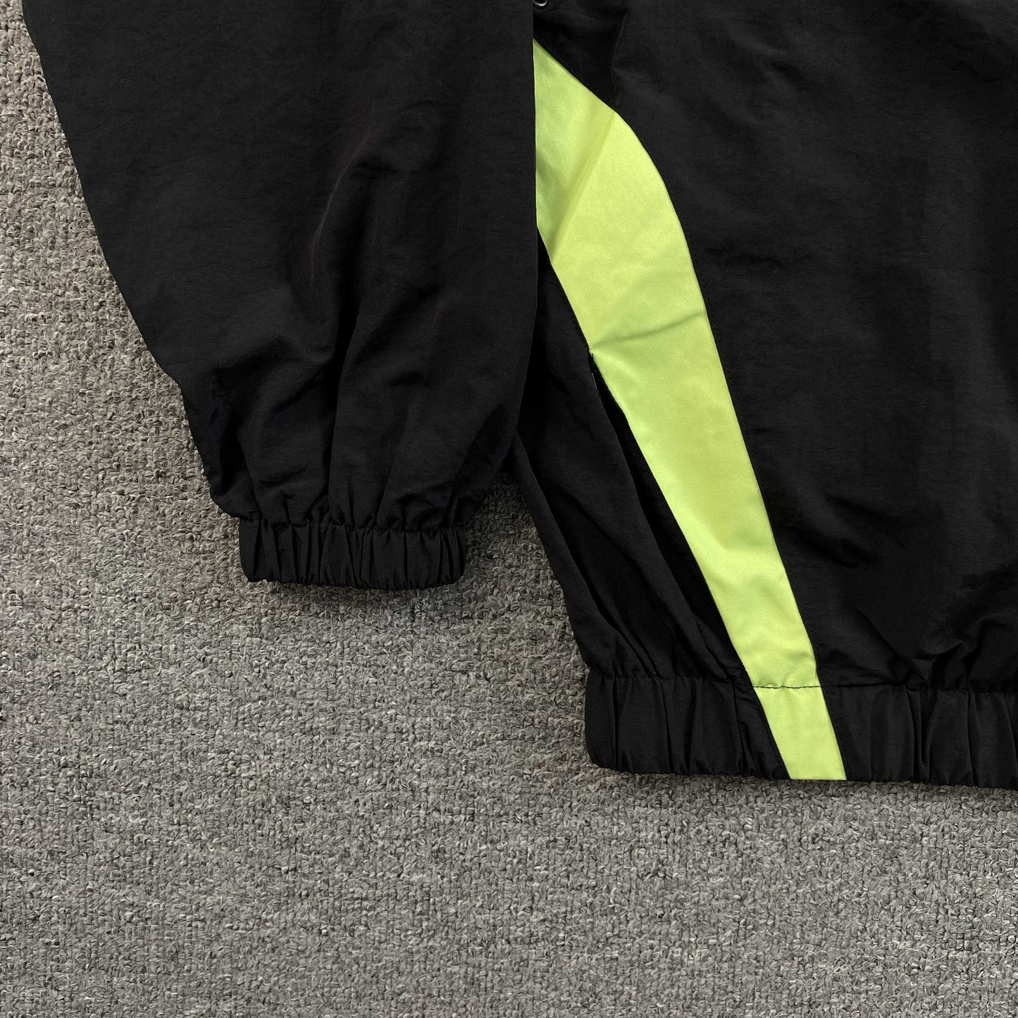 Corteiz Gradient Litework Jacket Black