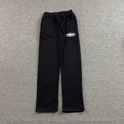 Corteiz Island Puff Print Open Hem Pants Black