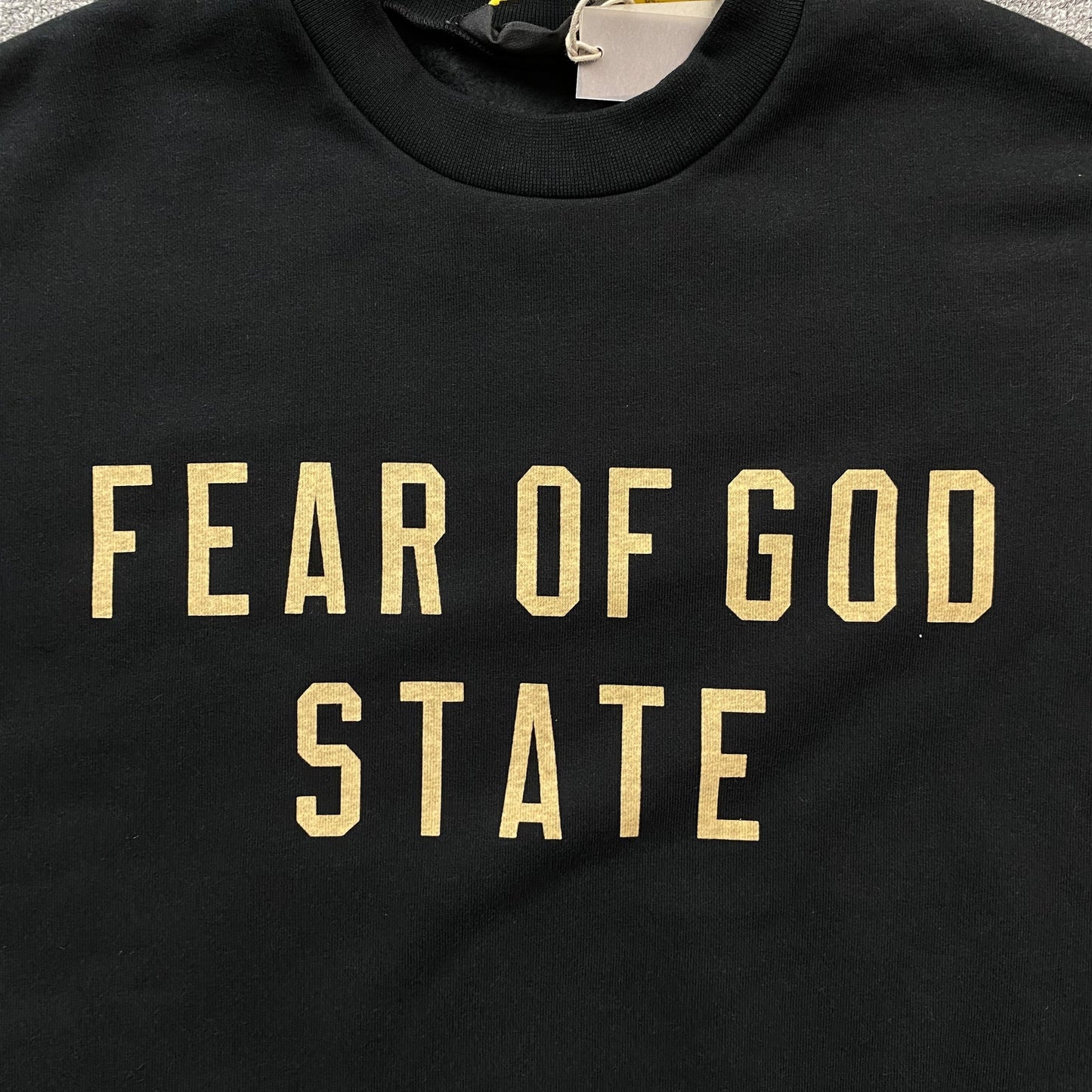 FEAR OF GOD ESSENTIALS CREWNECK STATE BLACK