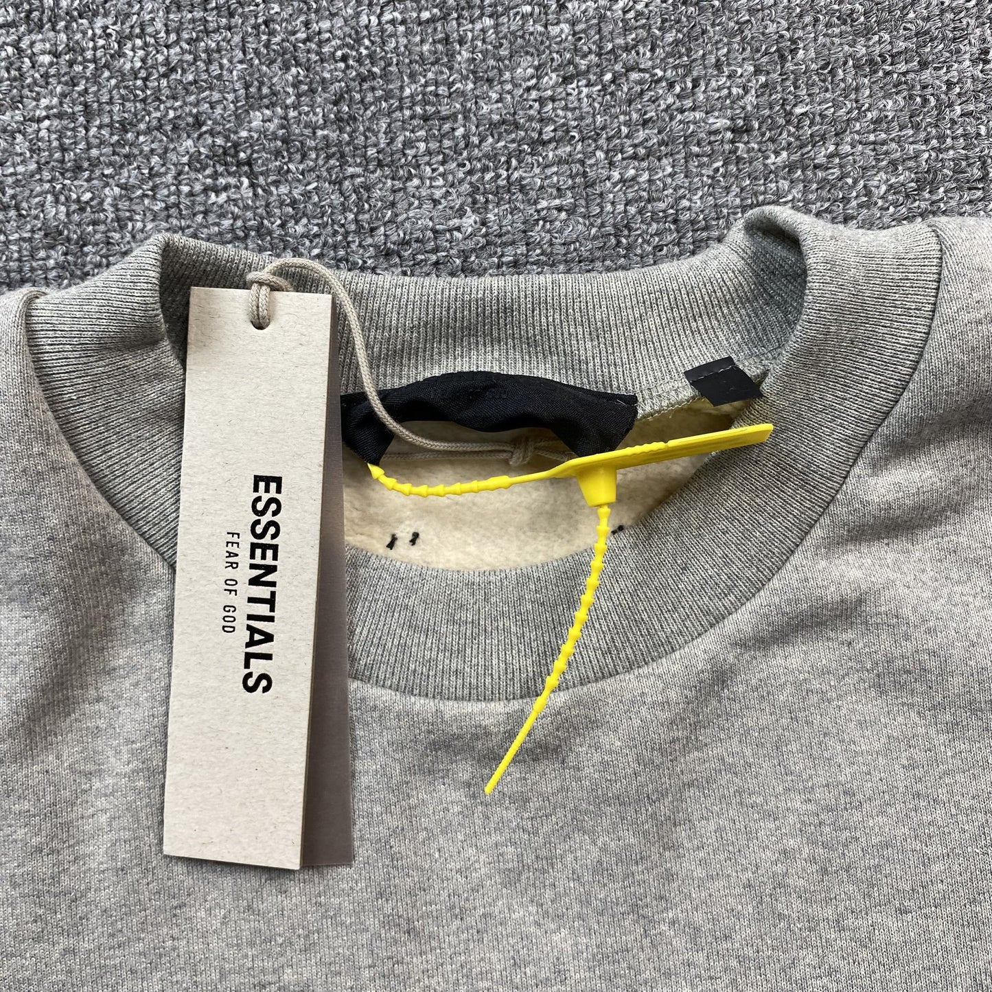 FEAR OF GOD ESSENTIALS CREWNECK STATE DARK HEATHER