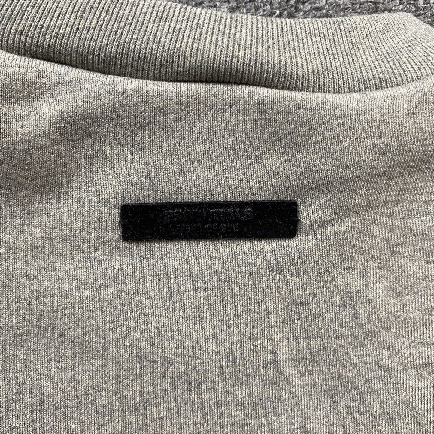 FEAR OF GOD ESSENTIALS CREWNECK STATE DARK HEATHER