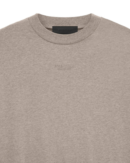 FEAR OF GOD ESSENTIALS SMALL LOGO TEE CORE HEATHER