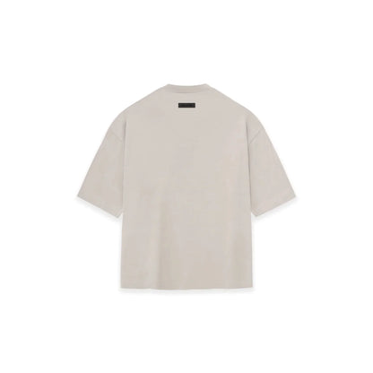 FEAR OF GOD ESSENTIALS SMALL LOGO TEE SILVER CLOUD