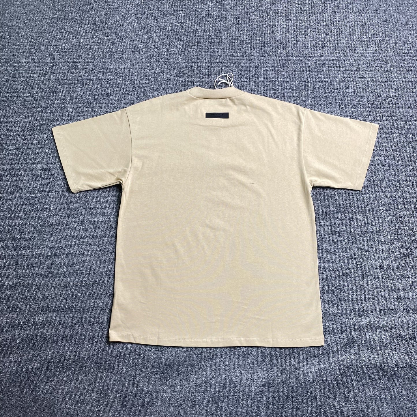 FEAR OF GOD ESSENTIALS SS TEE SAND