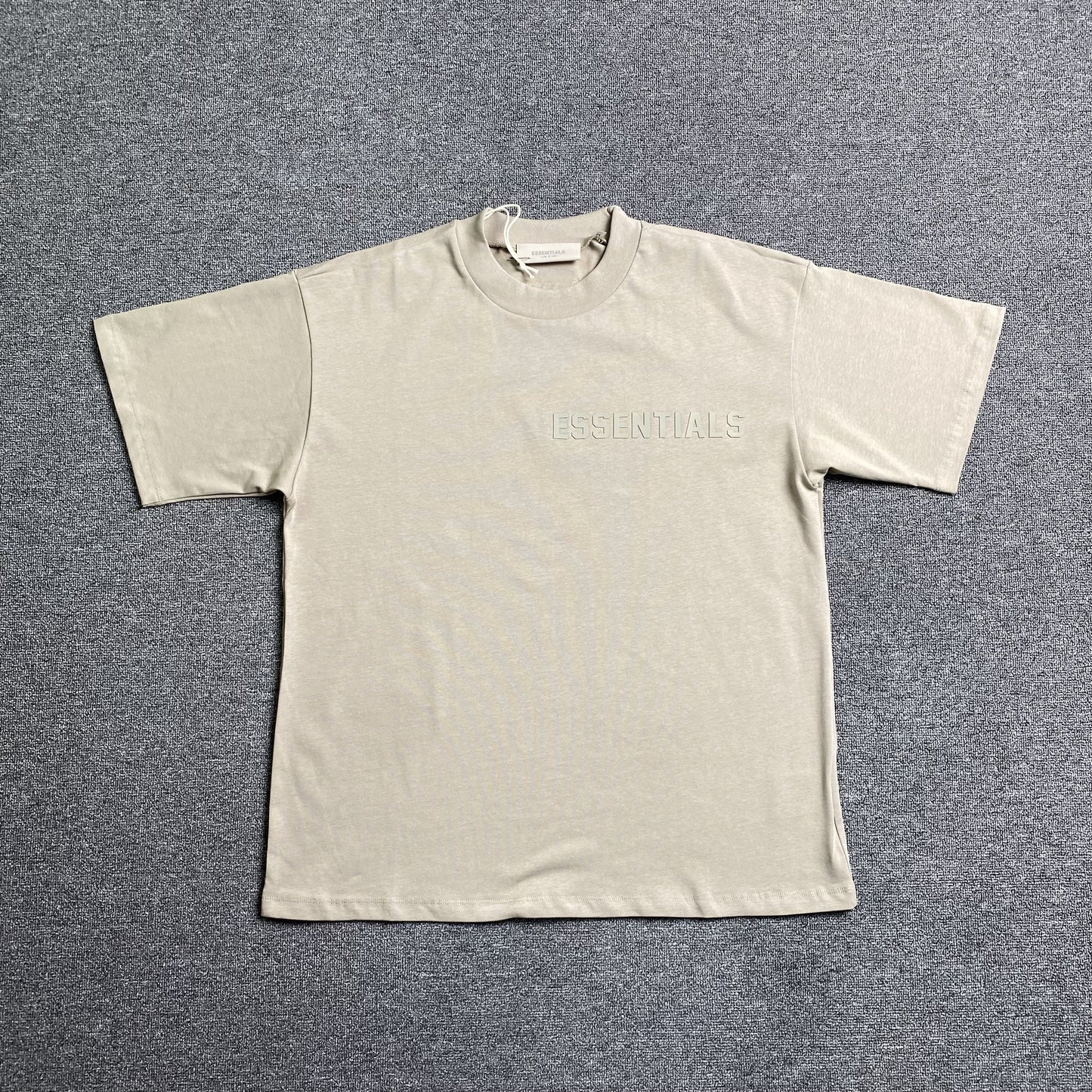 FEAR OF GOD ESSENTIALS SS TEE SEAL