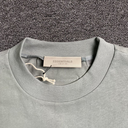 FEAR OF GOD ESSENTIALS SS TEE SYCAMORE