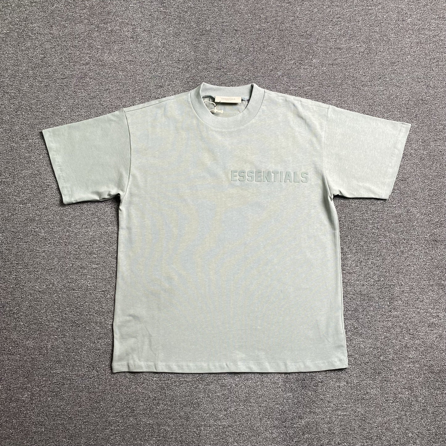 FEAR OF GOD ESSENTIALS SS TEE SYCAMORE