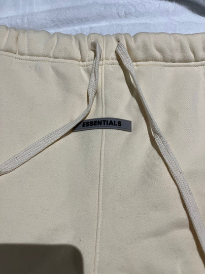 FEAR OF GOD ESSENTIALS SWEATPANTS BUTTERCREAM