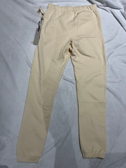 FEAR OF GOD ESSENTIALS SWEATPANTS BUTTERCREAM