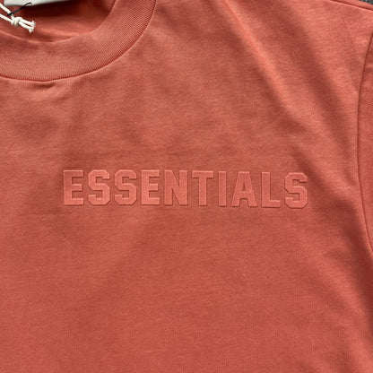 FEAR OF GOD ESSENTIALS TEE CORAL