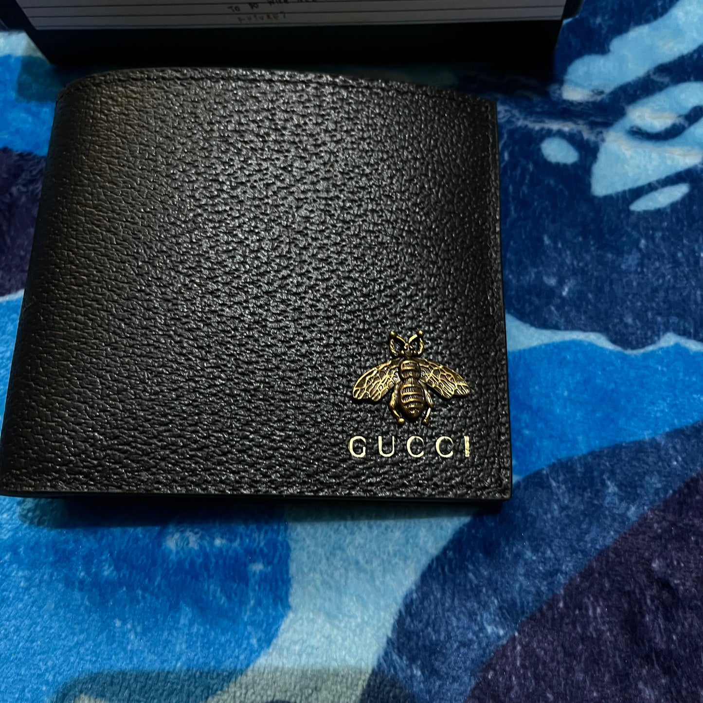 GUCCI BILLETERA ANIMALIER BEE NEGRA