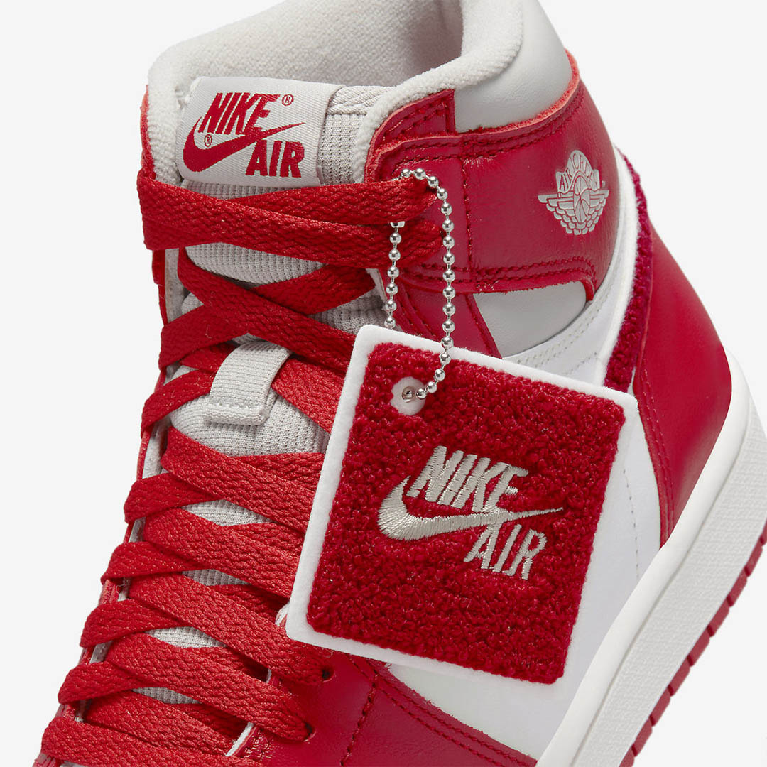 JORDAN 1 HIGH OG WMNS NEWSTALGIA