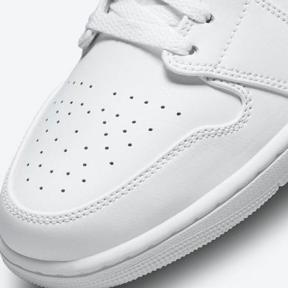 JORDAN 1 LOW TRIPLE WHITE