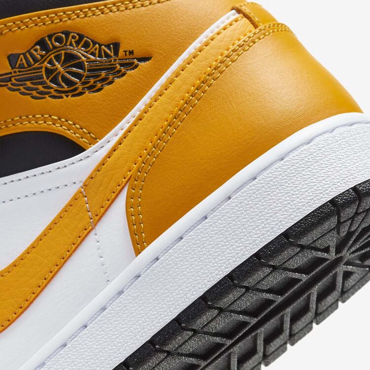 JORDAN 1 MID UNIVERSITY GOLD