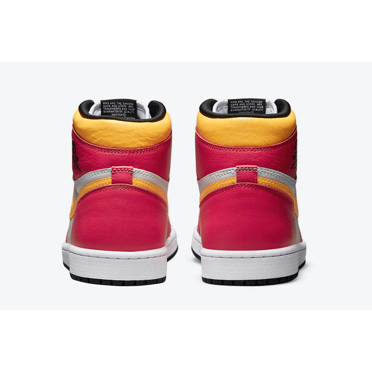 JORDAN 1 RETRO HIGH OG LIGHT FUSION RED