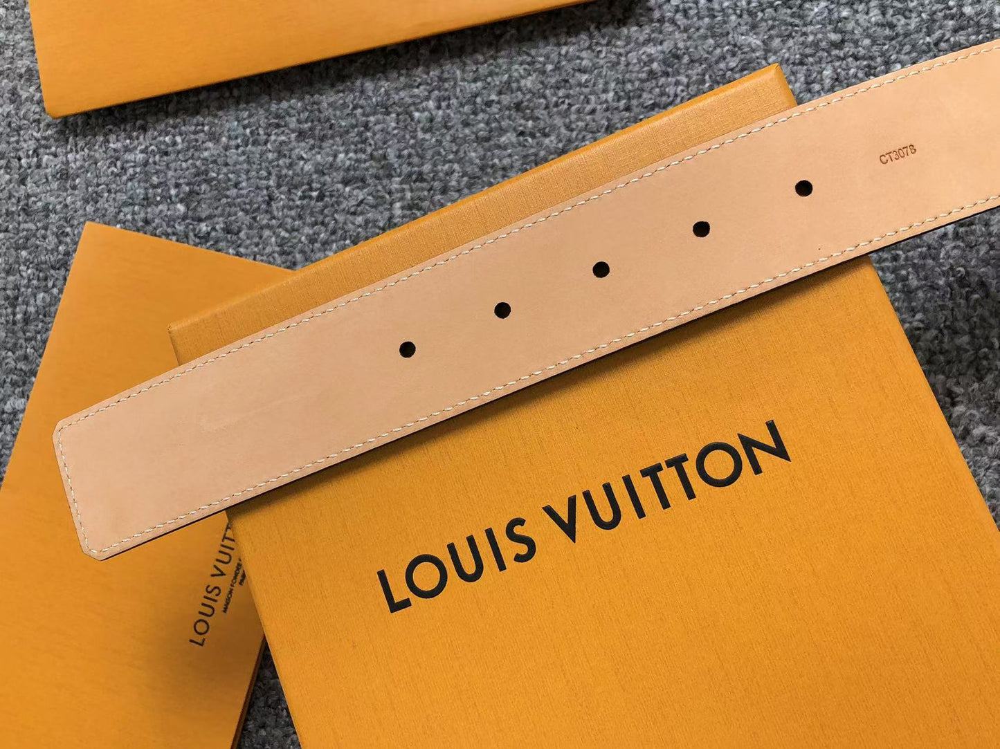 Louis Vuitton Damier Graphite LV Initials Belt