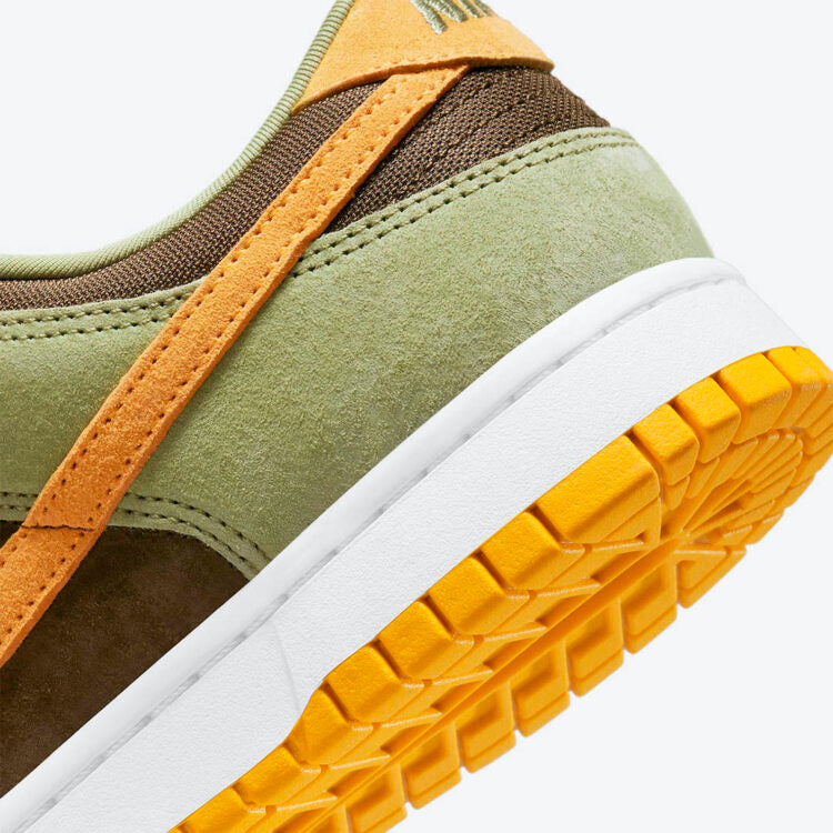NIKE DUNK LOW DUSTY OLIVE