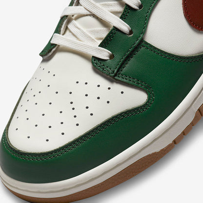 NIKE DUNK LOW GORGE GREEN