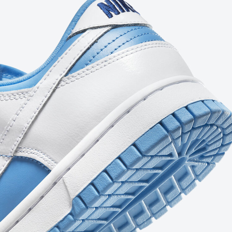 NIKE DUNK LOW WMNS REVERSE UNC
