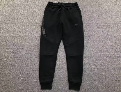 Nike Tech Fleece Tracksuit Black